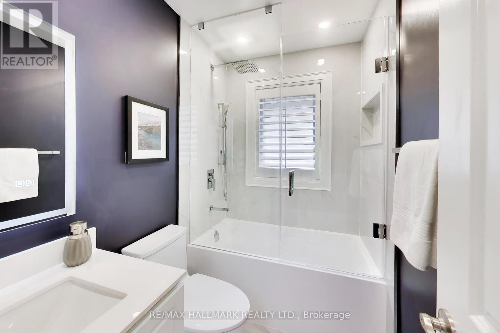 145b Bannockburn Avenue, Toronto, Ontario  M5M 2N4 - Photo 15 - C13862866