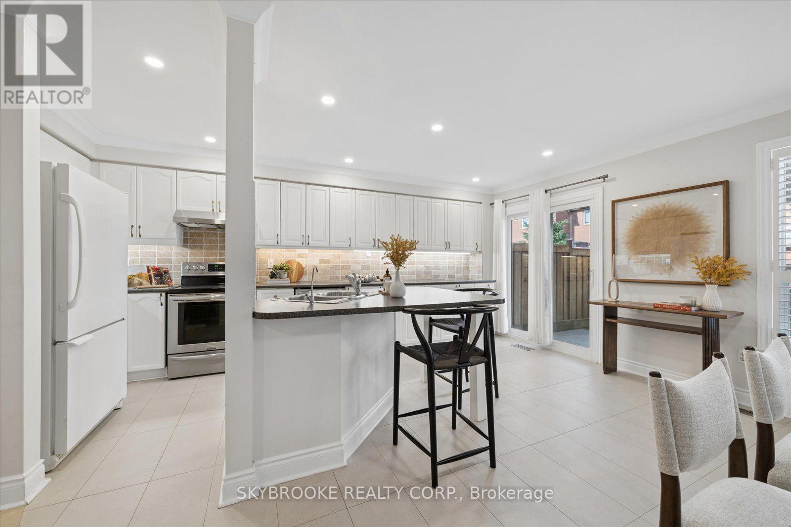 54 Sheardown Trail, Caledon, Ontario  L7E 2B6 - Photo 17 - W14030136