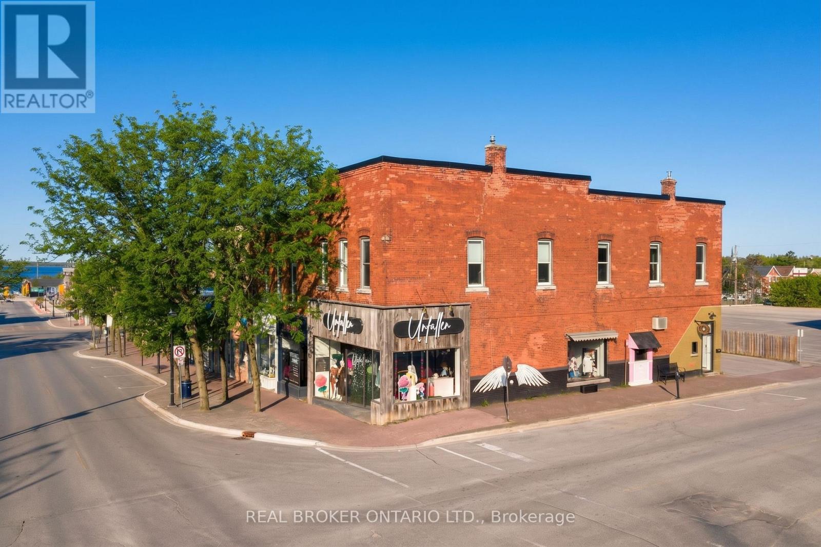 161-165 MISSISSAGA STREET E, Orillia, Ontario