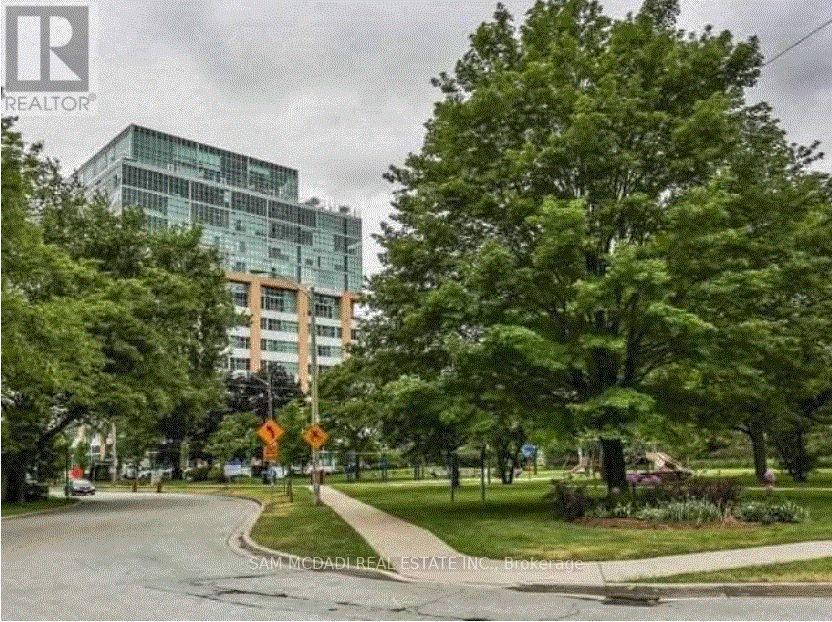 803 - 2 Fieldway Road E, Toronto, Ontario  M8Z 0B9 - Photo 2 - W14029920