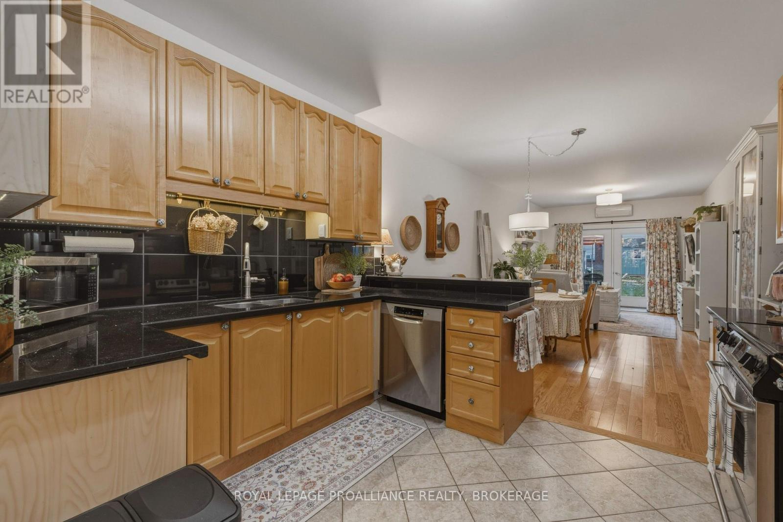 27 Victoria Avenue, Gananoque, Ontario  K7G 2R9 - Photo 16 - X14030236
