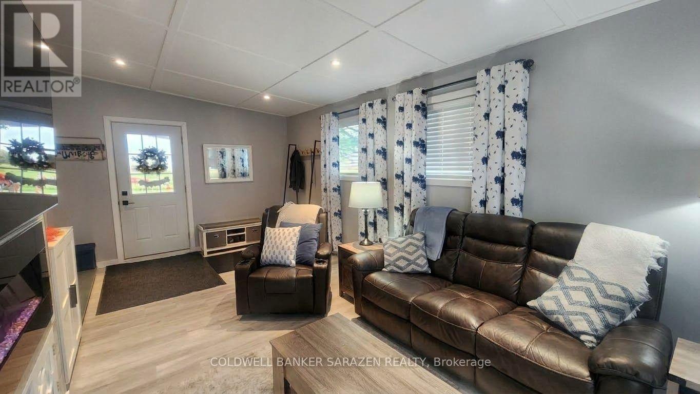 74 Richards Lane, Arnprior, Ontario  K7S 3G9 - Photo 3 - X14030238