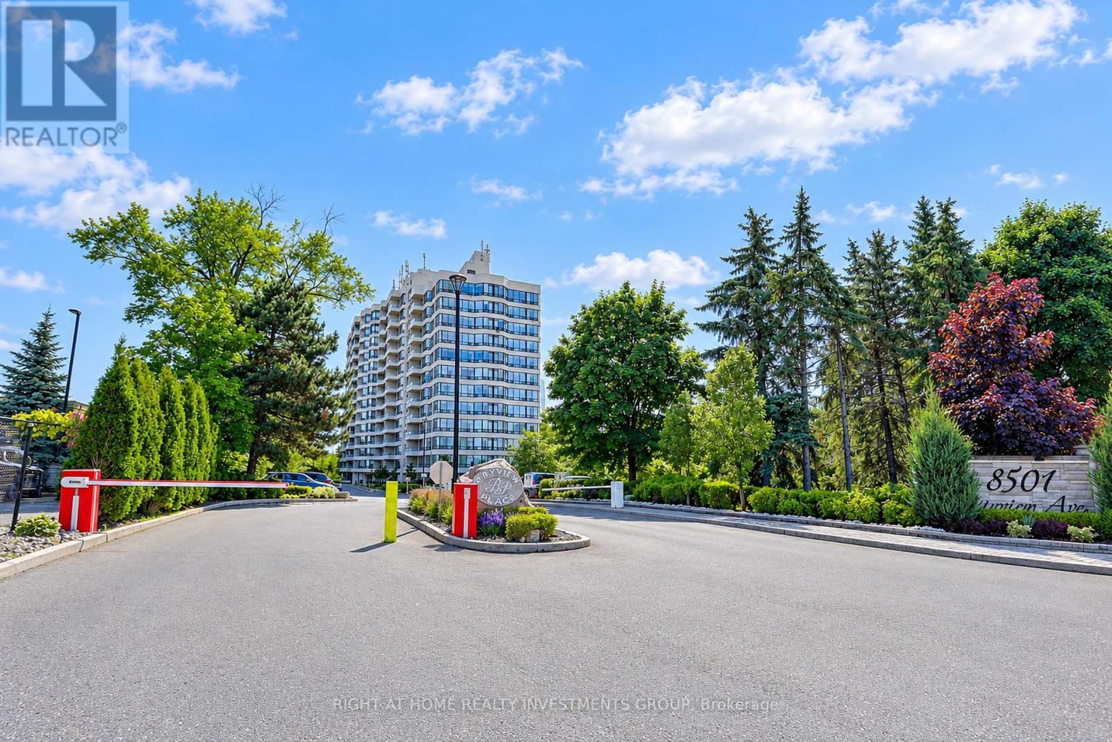 606 - 8501 Bayview Avenue, Richmond Hill (Doncrest), Ontario  L4B 3J7 - Photo 1 - N14030232