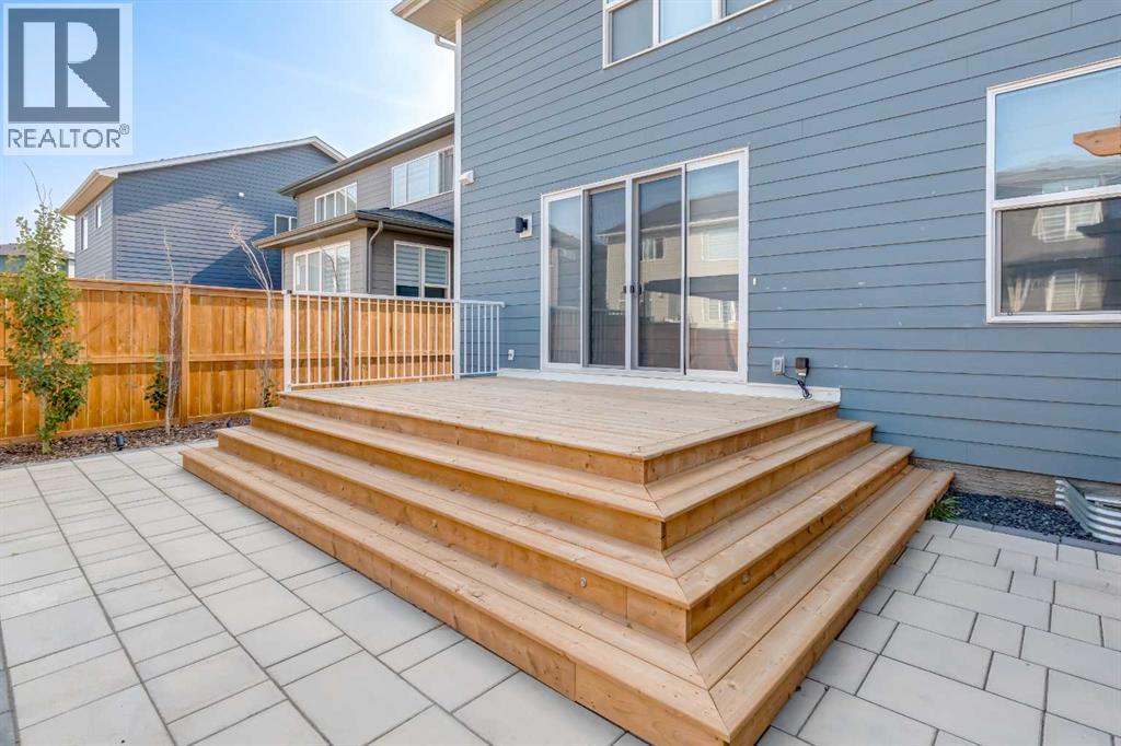 18 South Shore Bay, Chestermere, Alberta T1X 2R9 - Photo 10 - A2335424