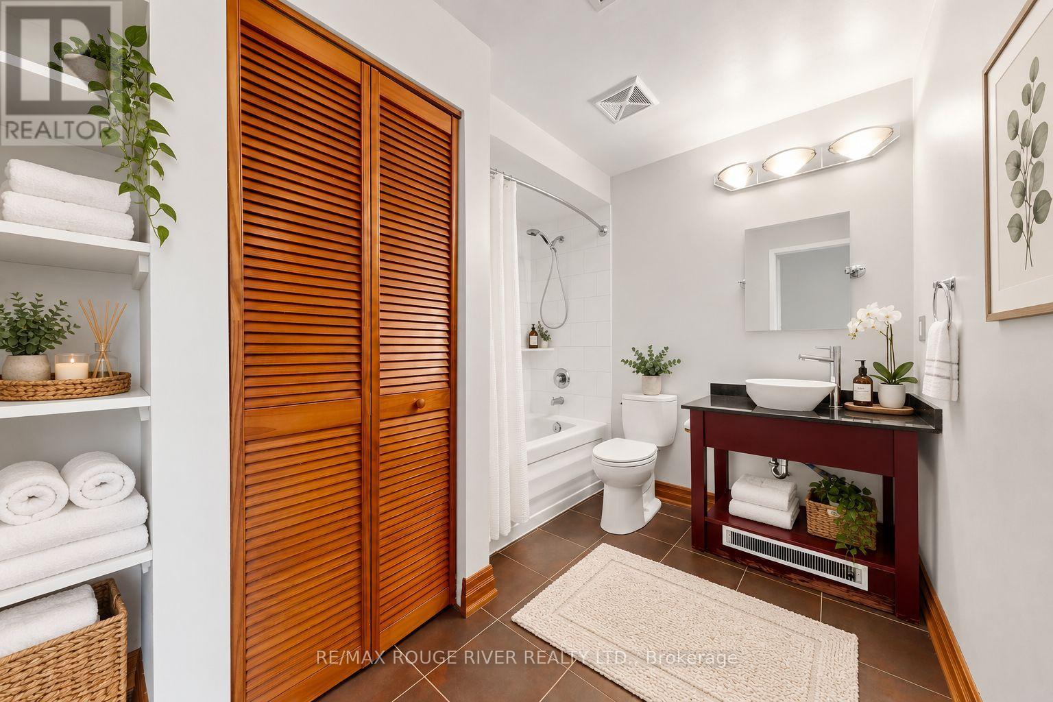 606 - 601 Kingston Road, Toronto, Ontario  M4E 3Y2 - Photo 10 - E13793702