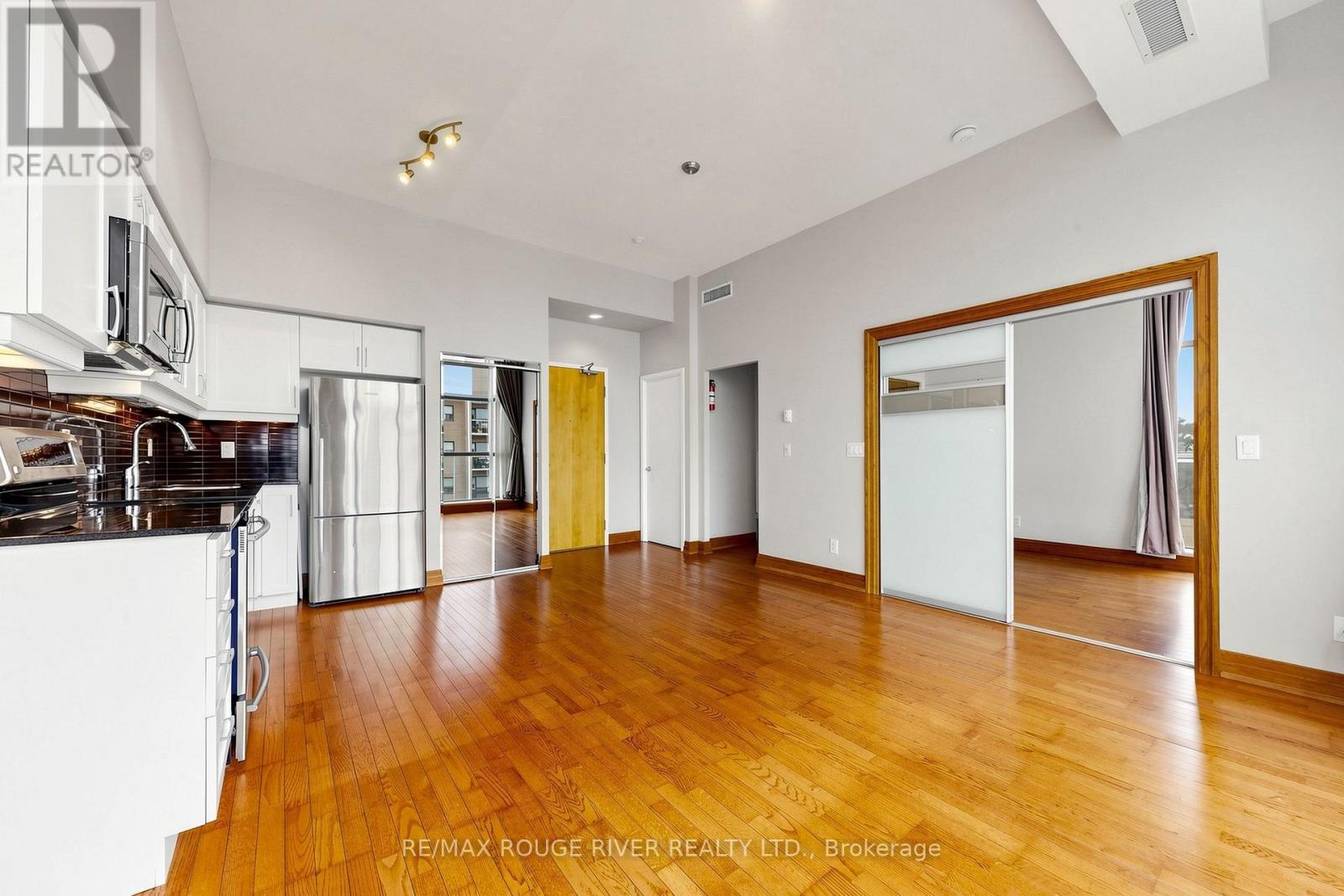 606 - 601 Kingston Road, Toronto, Ontario  M4E 3Y2 - Photo 6 - E13793702
