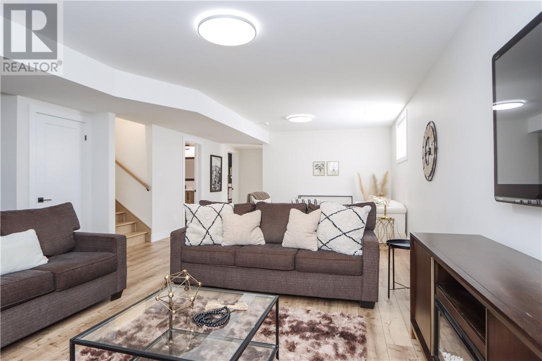 71 Teravista, Greater Sudbury, Ontario  P3E 5A4 - Photo 38 - 2130877