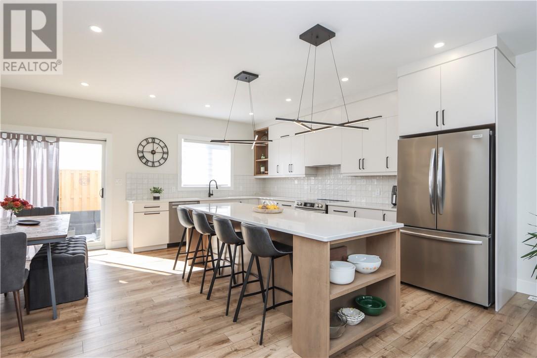 71 Teravista, Greater Sudbury, Ontario  P3E 5A4 - Photo 4 - 2130877