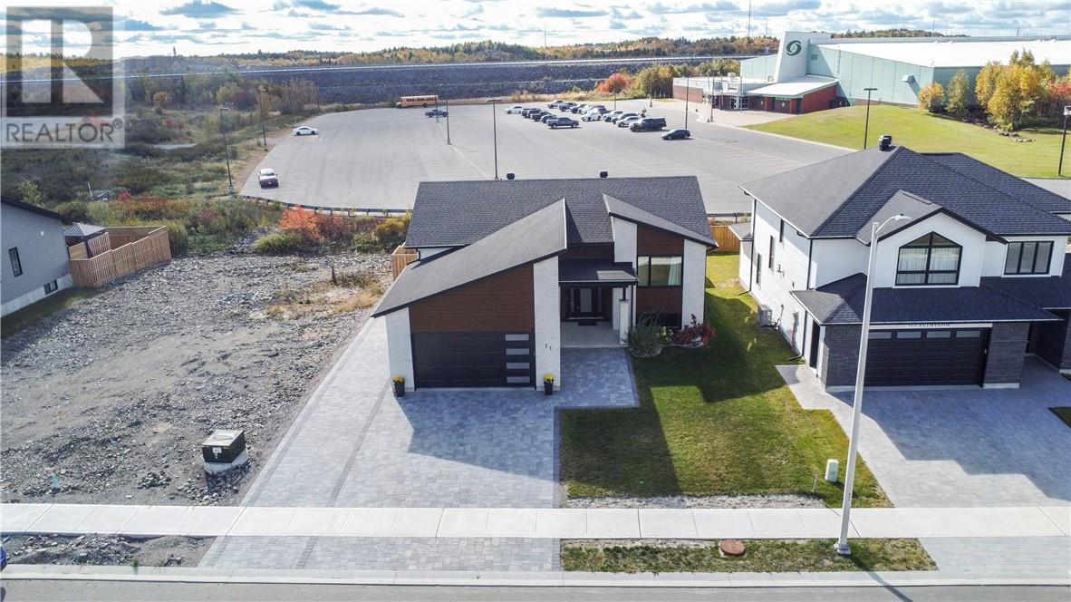 71 Teravista, Greater Sudbury, Ontario  P3E 5A4 - Photo 64 - 2130877