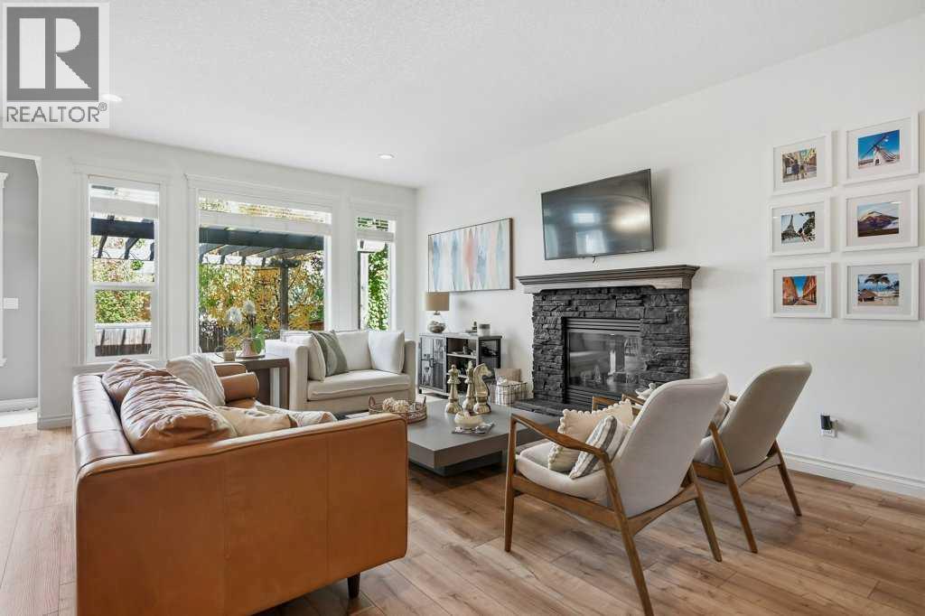165 Aspenshire Crescent Sw, Calgary, Alberta  T3H 0R5 - Photo 3 - A2352158