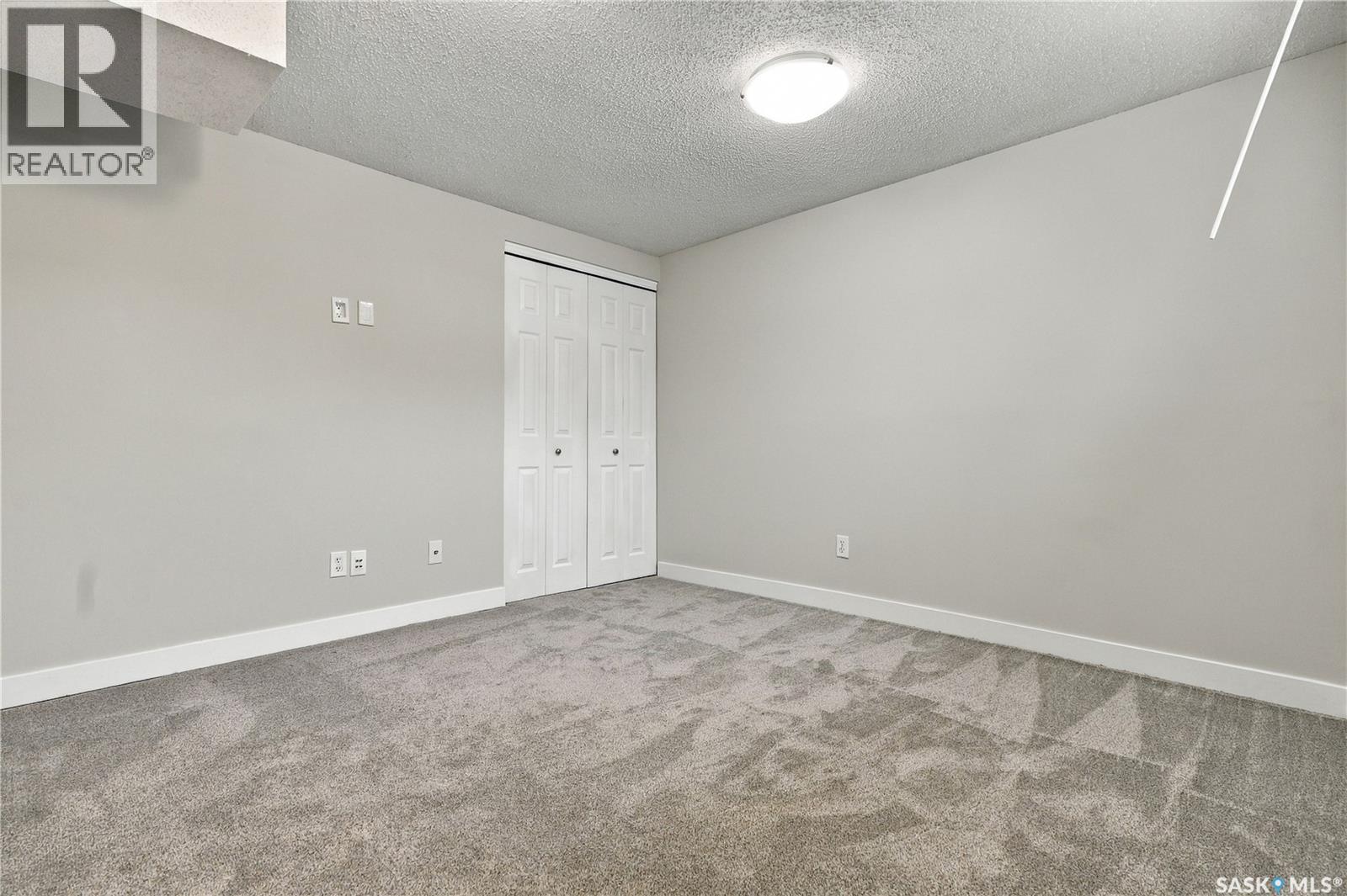353 Guelph Crescent, Saskatoon, Saskatchewan  S7H 4R1 - Photo 35 - SK051002
