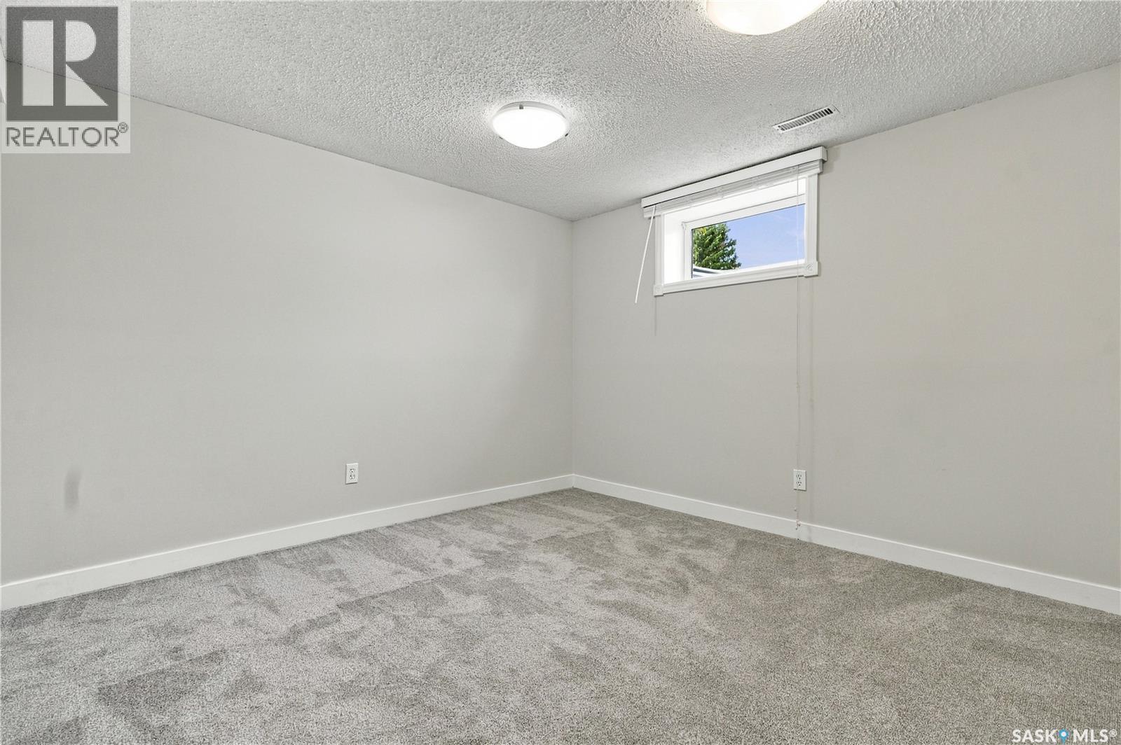 353 Guelph Crescent, Saskatoon, Saskatchewan  S7H 4R1 - Photo 36 - SK051002