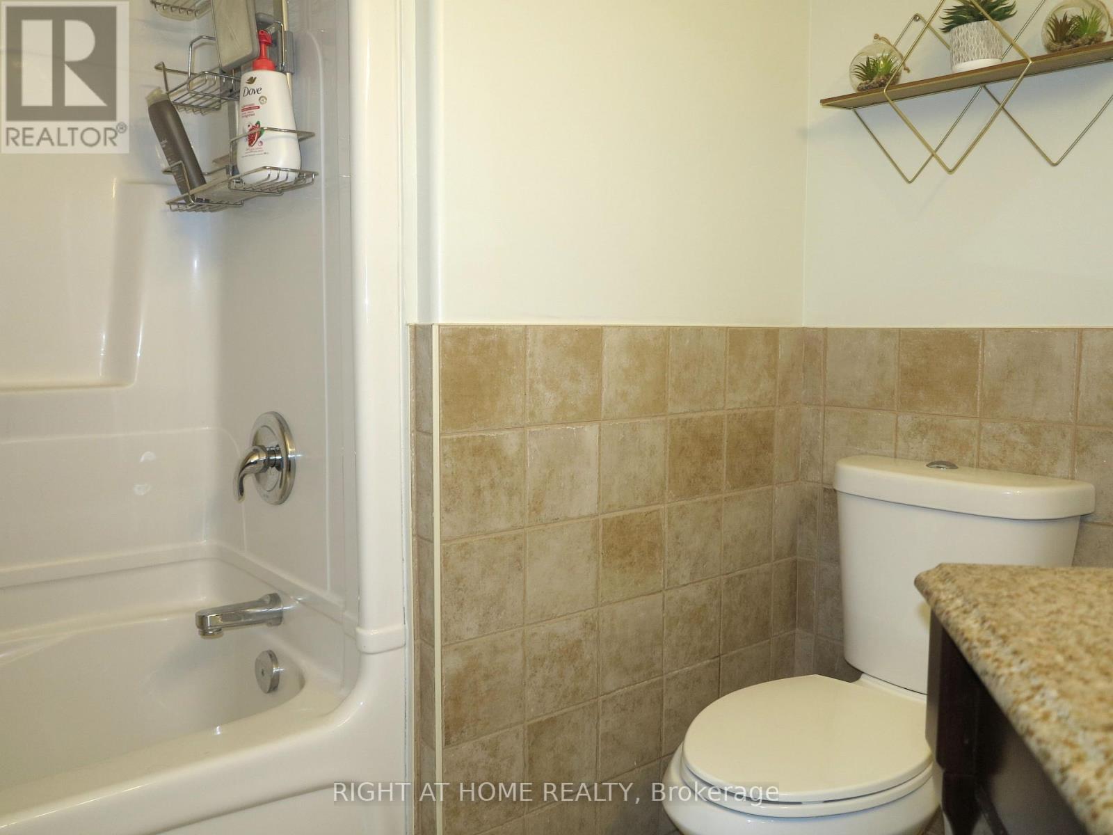 101 Joanne Court, Leamington, Ontario  N8H 5N7 - Photo 17 - X14030268
