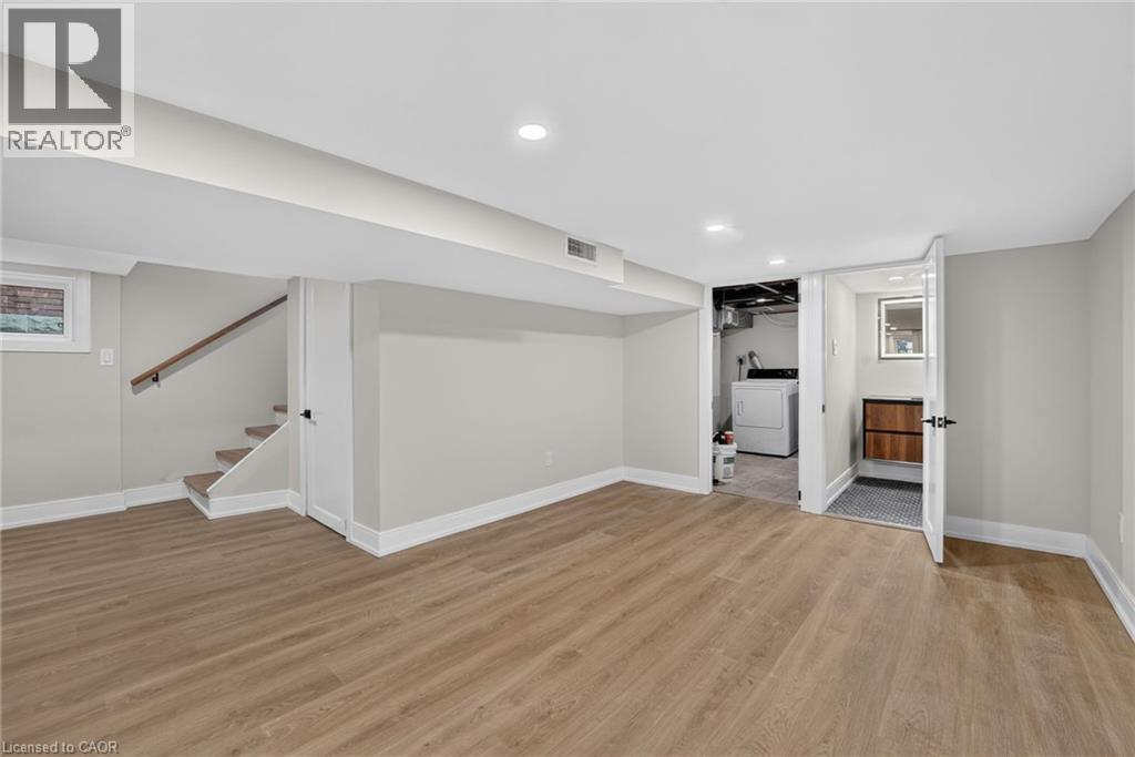 215 Paling Avenue, Hamilton, Ontario  L8H 5J6 - Photo 37 - 40869420