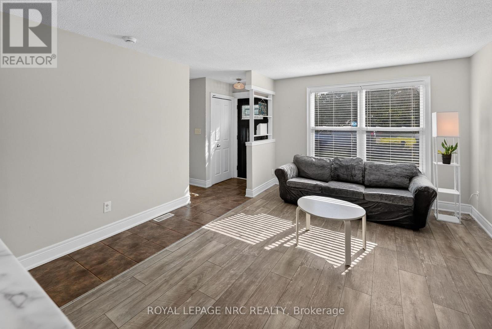 73 Green Maple Drive, St. Catharines, Ontario  L2P 3P3 - Photo 10 - X14030340