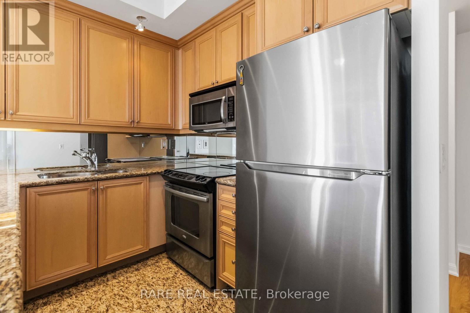 1515 - 628 Fleet Street, Toronto, Ontario  M5V 1A8 - Photo 7 - C14030348