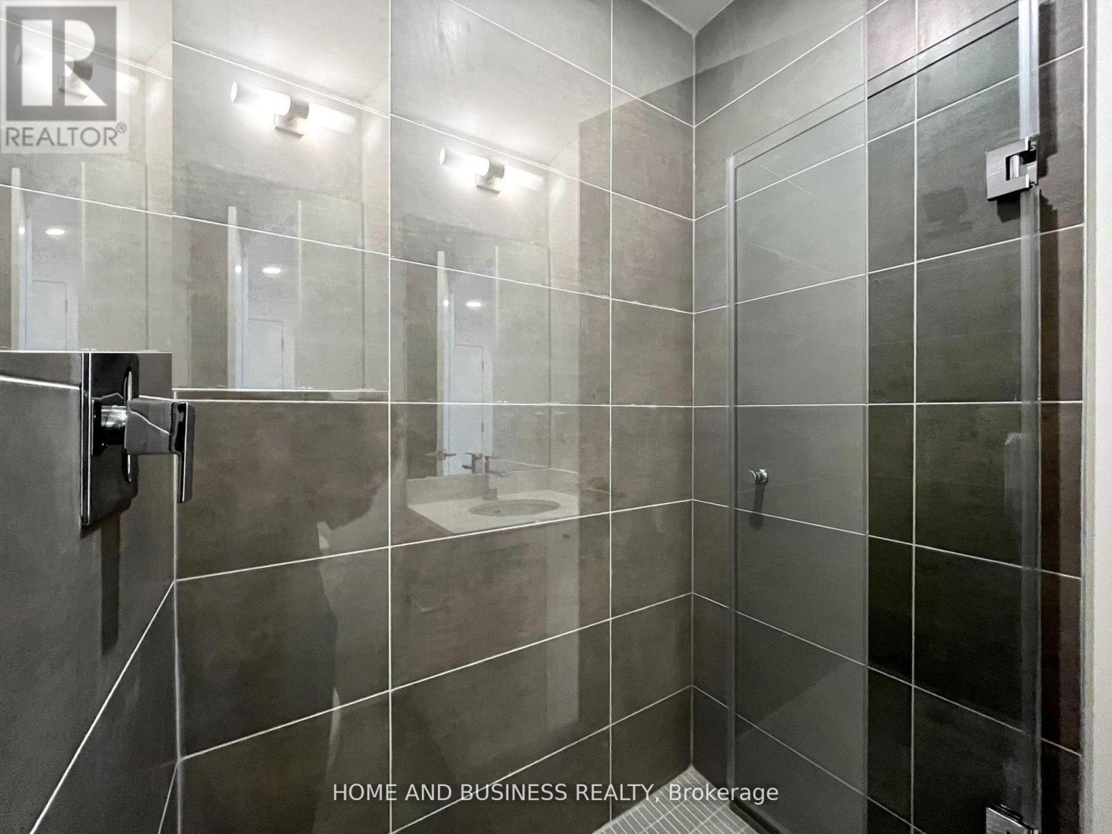 2304 - 65 Mutual Street, Toronto, Ontario  M5B 0E5 - Photo 18 - C14030364