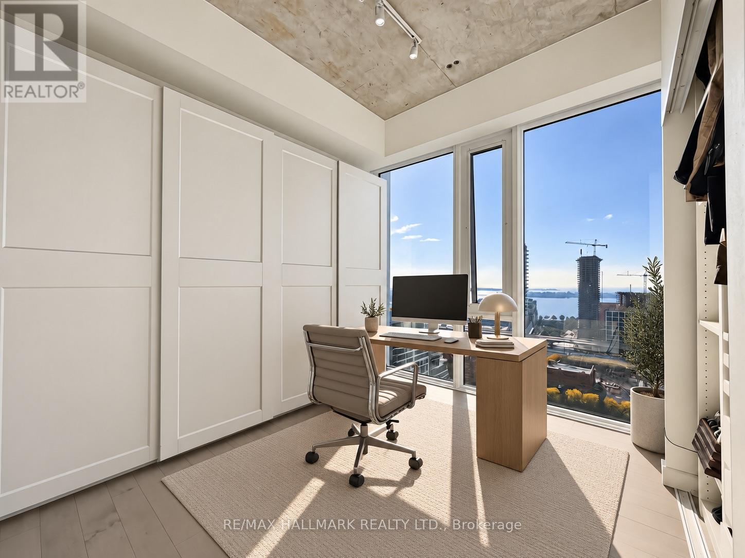 2604 - 158 Front Street E, Toronto, Ontario  M5A 0K9 - Photo 21 - C14030372