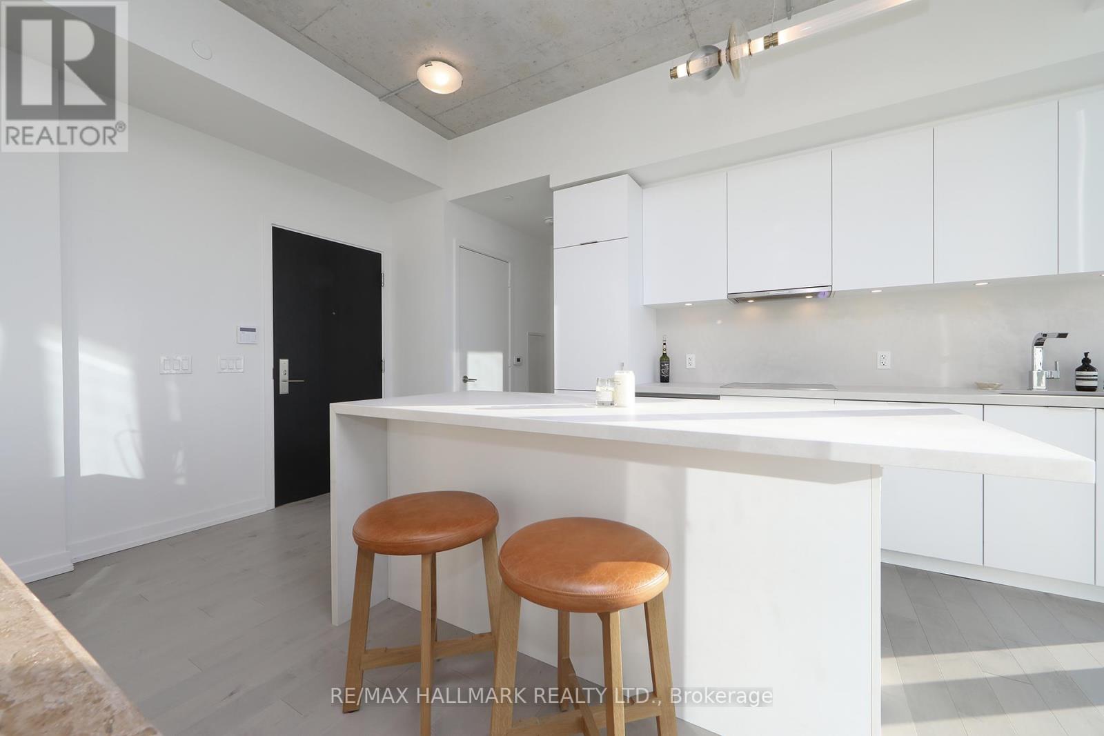 2604 - 158 Front Street E, Toronto, Ontario  M5A 0K9 - Photo 5 - C14030372