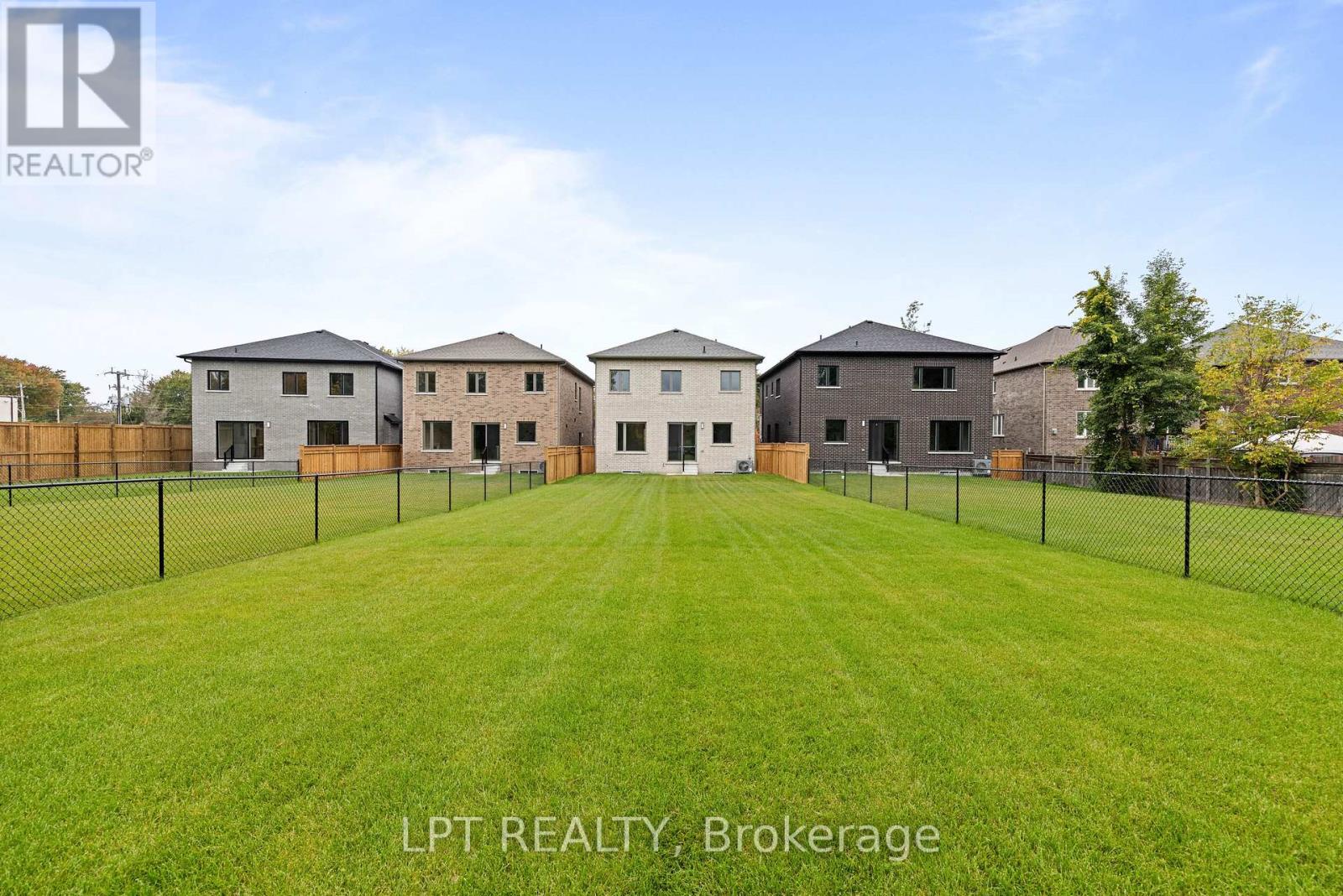 5 Richmond Park Drive, Georgina, Ontario  L4P 0H2 - Photo 50 - N14030304