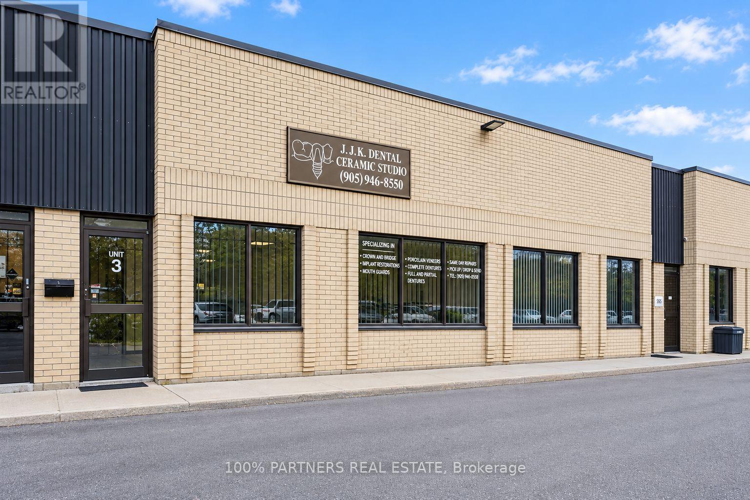 3 - 145 KONRAD CRESCENT, Markham, Ontario