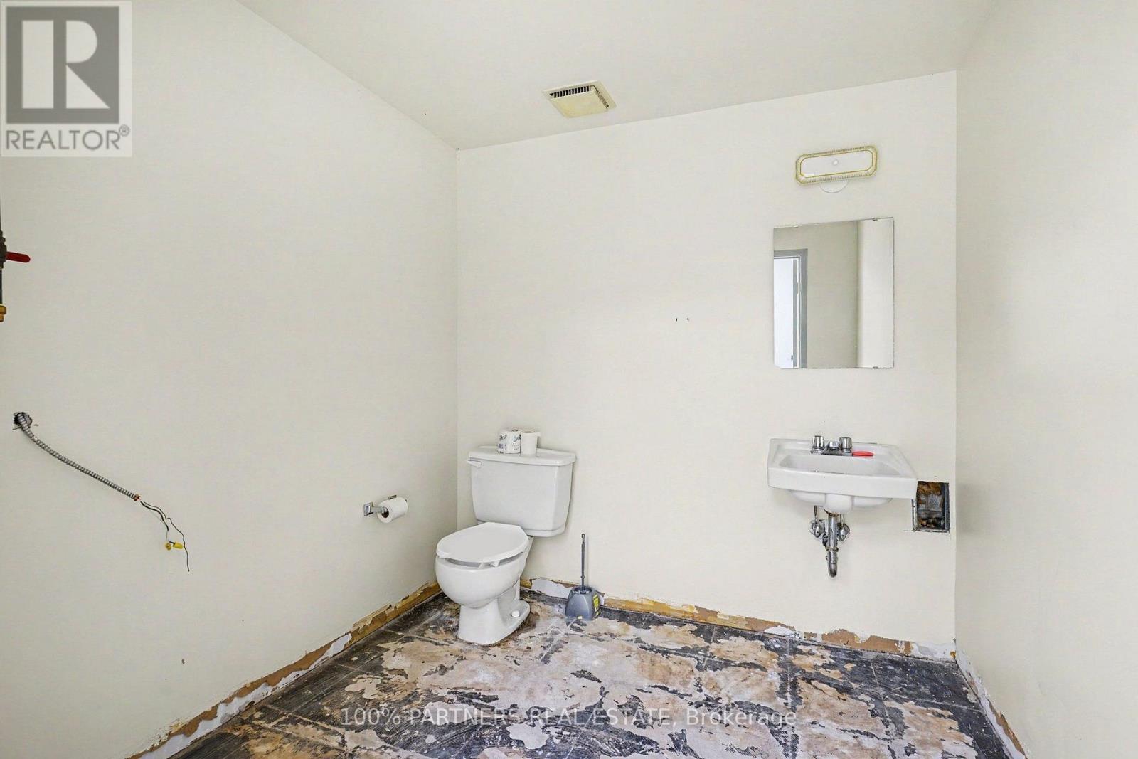 3 - 145 Konrad Crescent, Markham, Ontario  L3R 9T9 - Photo 11 - N14030312