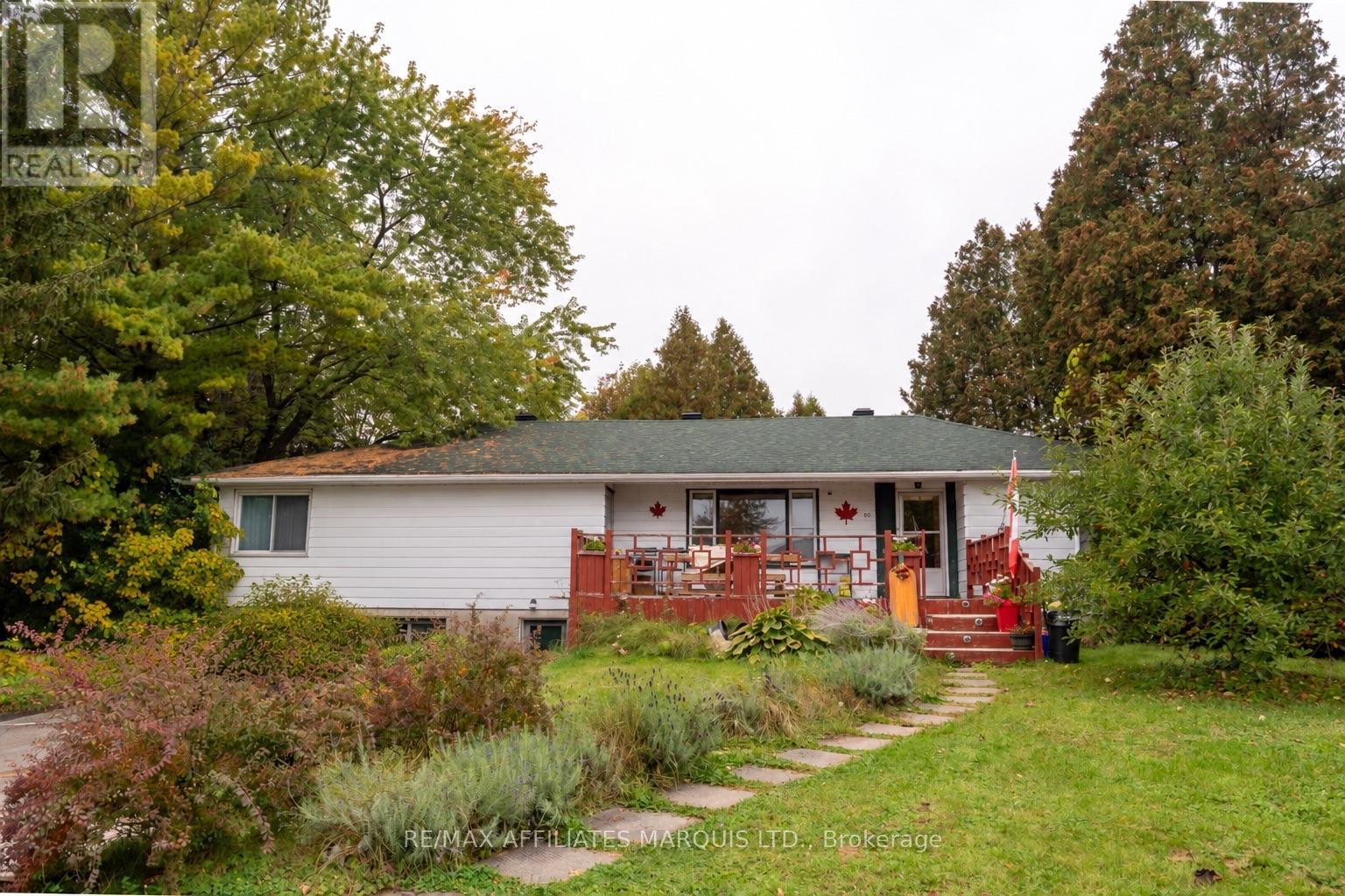 60 Maple Street, South Stormont, Ontario K0C 1M0 - Photo 2 - X14030290