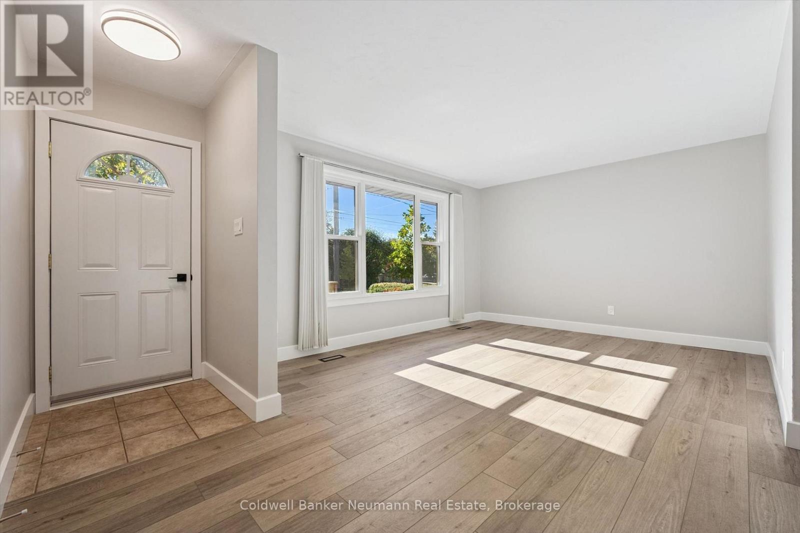 22 Carter Drive, Guelph, Ontario  N1E 1X7 - Photo 10 - X14030262