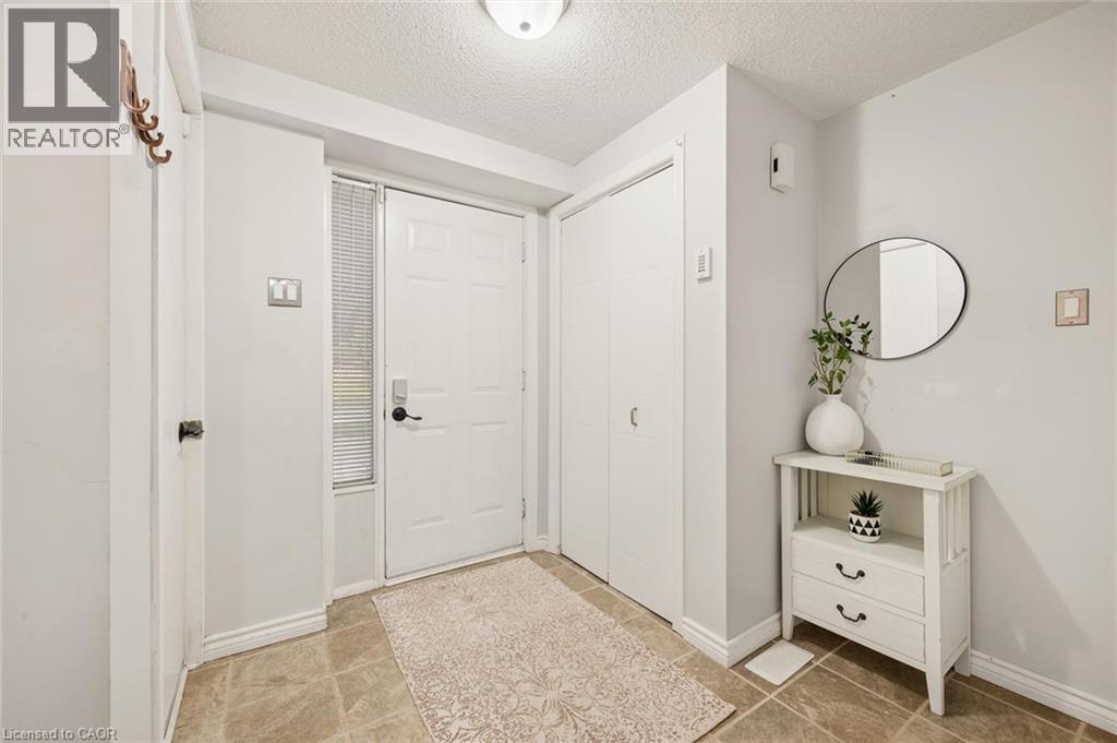 87 Poplar Drive, Cambridge, Ontario  N3C 3X3 - Photo 6 - 40871095