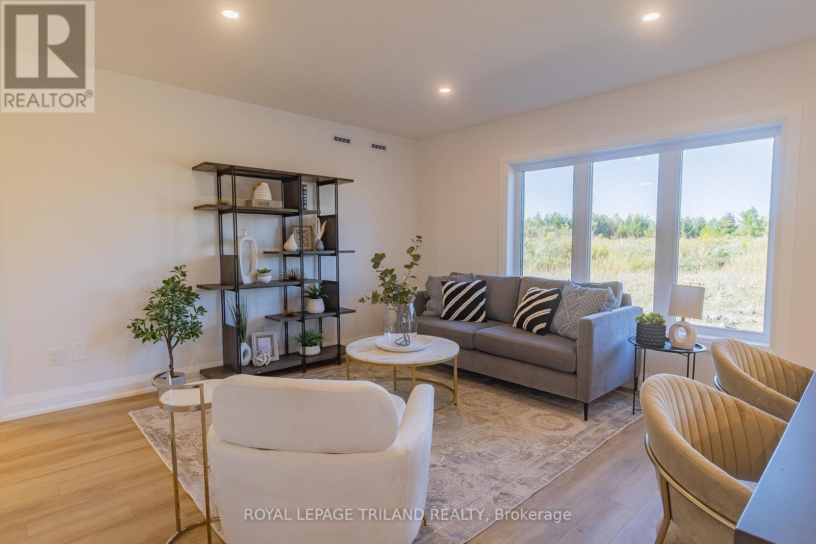 138 Benjamin Parkway, St. Thomas, Ontario  N5R 0R1 - Photo 9 - X13544440