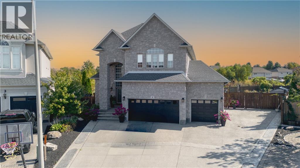 4 Playfair Court, Ancaster, Ontario  L9K 1R6 - Photo 3 - 40870724