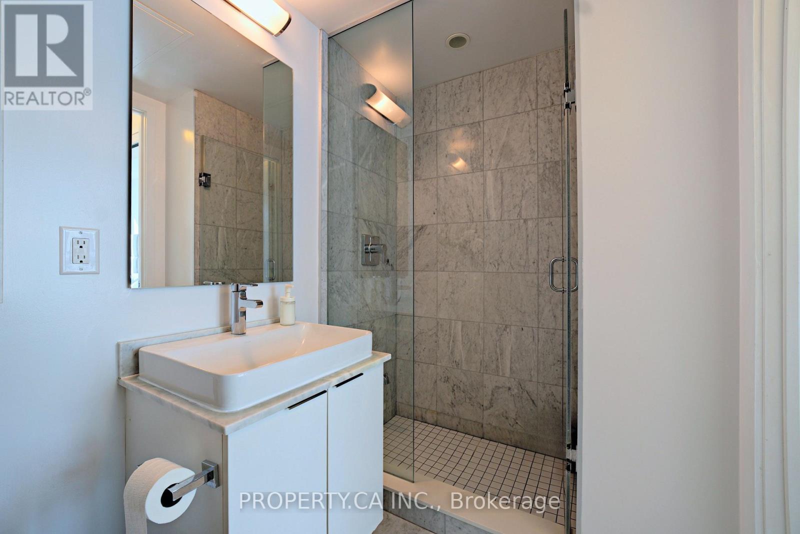 1908 - 14 York Street S, Toronto, Ontario  M5J 0B1 - Photo 7 - C14029624