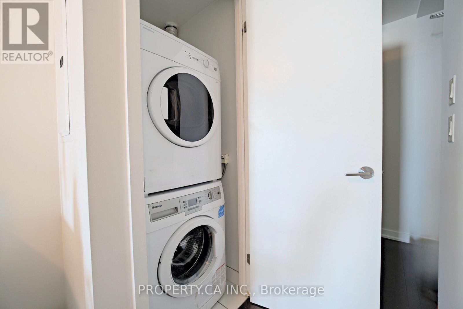1908 - 14 York Street S, Toronto, Ontario  M5J 0B1 - Photo 10 - C14029624