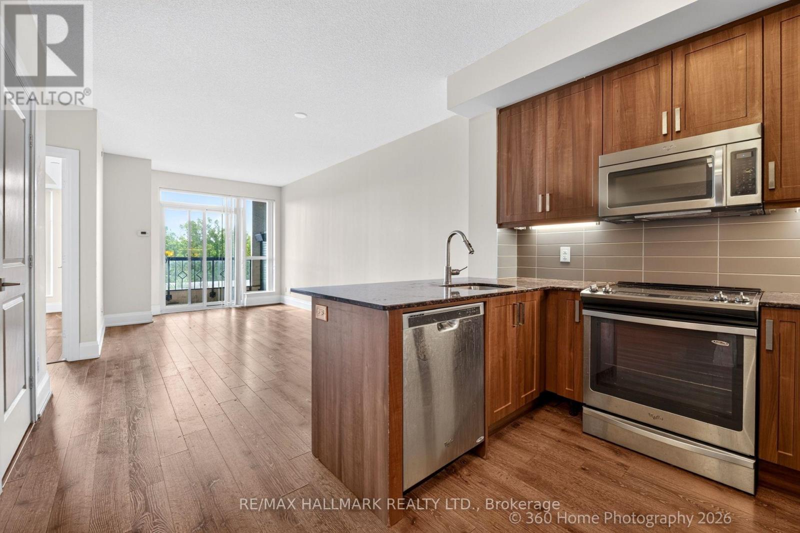 712 - 2 Old Mill Drive, Toronto, Ontario  M6S 0A2 - Photo 9 - W13656314