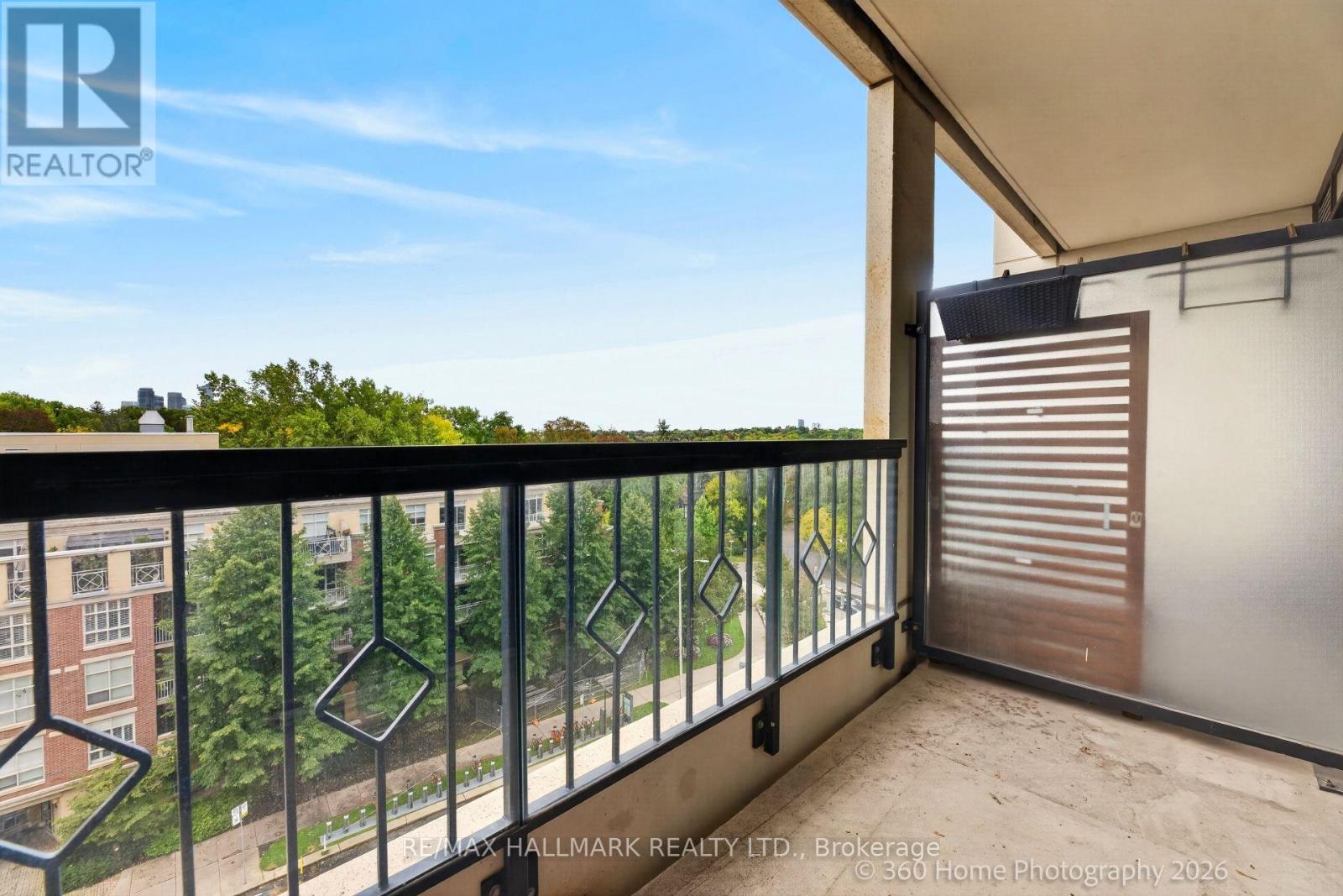 712 - 2 Old Mill Drive, Toronto, Ontario  M6S 0A2 - Photo 27 - W13656314
