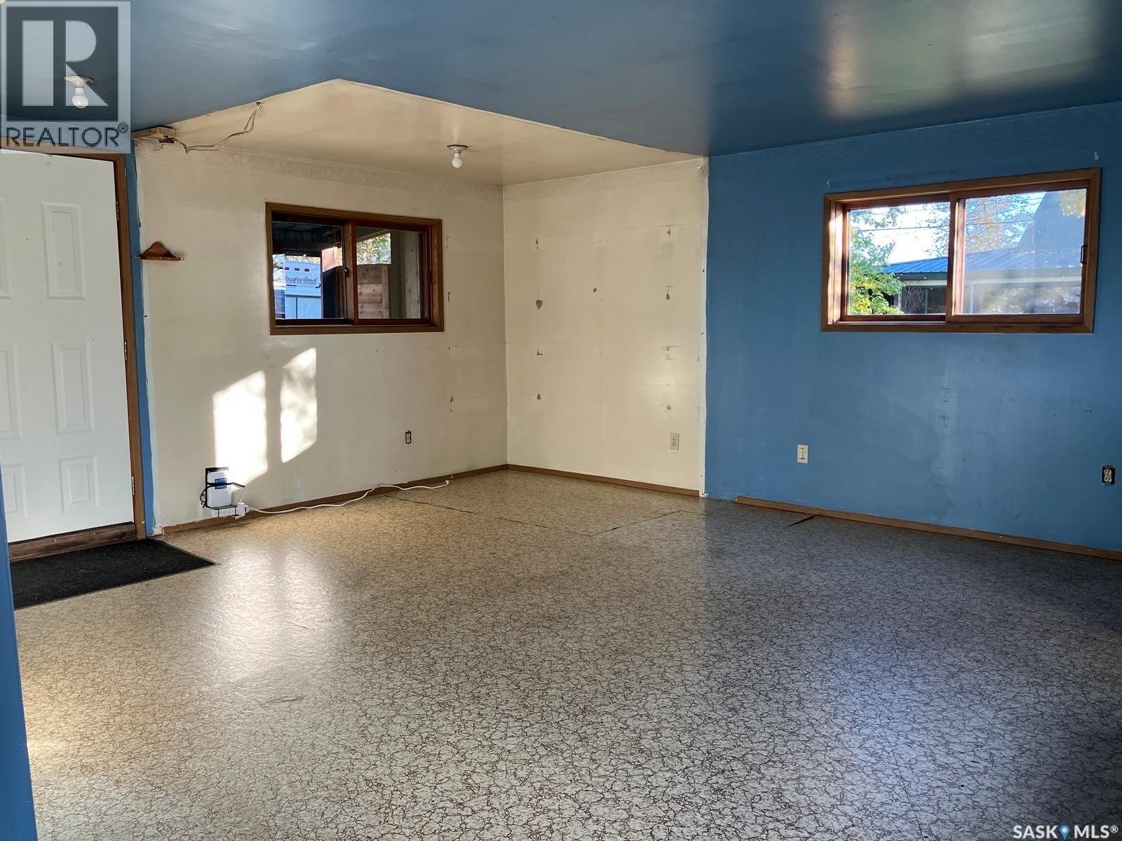 112 Rustad Avenue, White Fox, Saskatchewan  S0J 3B0 - Photo 8 - SK051039