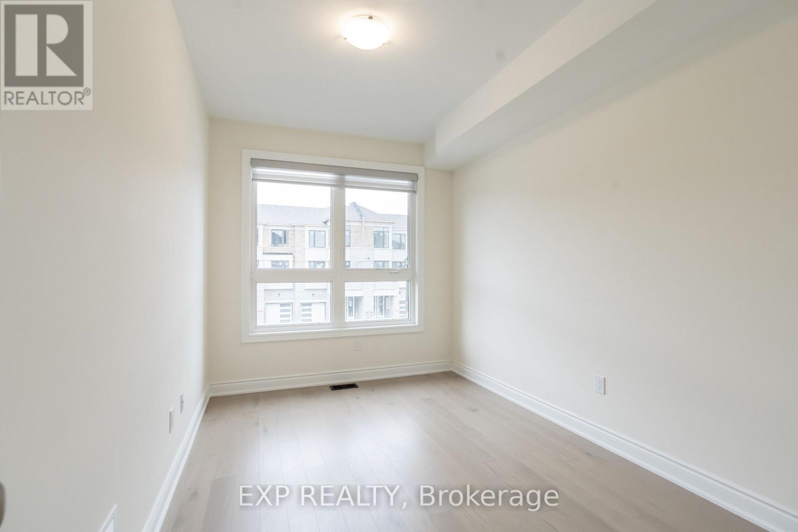 510 New England Court, Newmarket, Ontario  L3X 0M6 - Photo 8 - N14030390