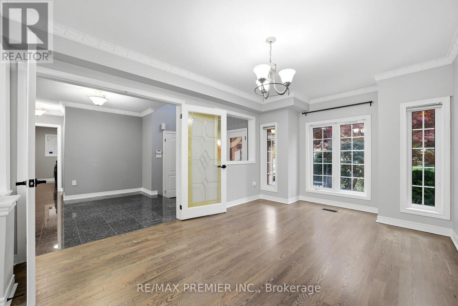 16 St Michele Place, Vaughan, Ontario  L4H 1H3 - Photo 19 - N14030500