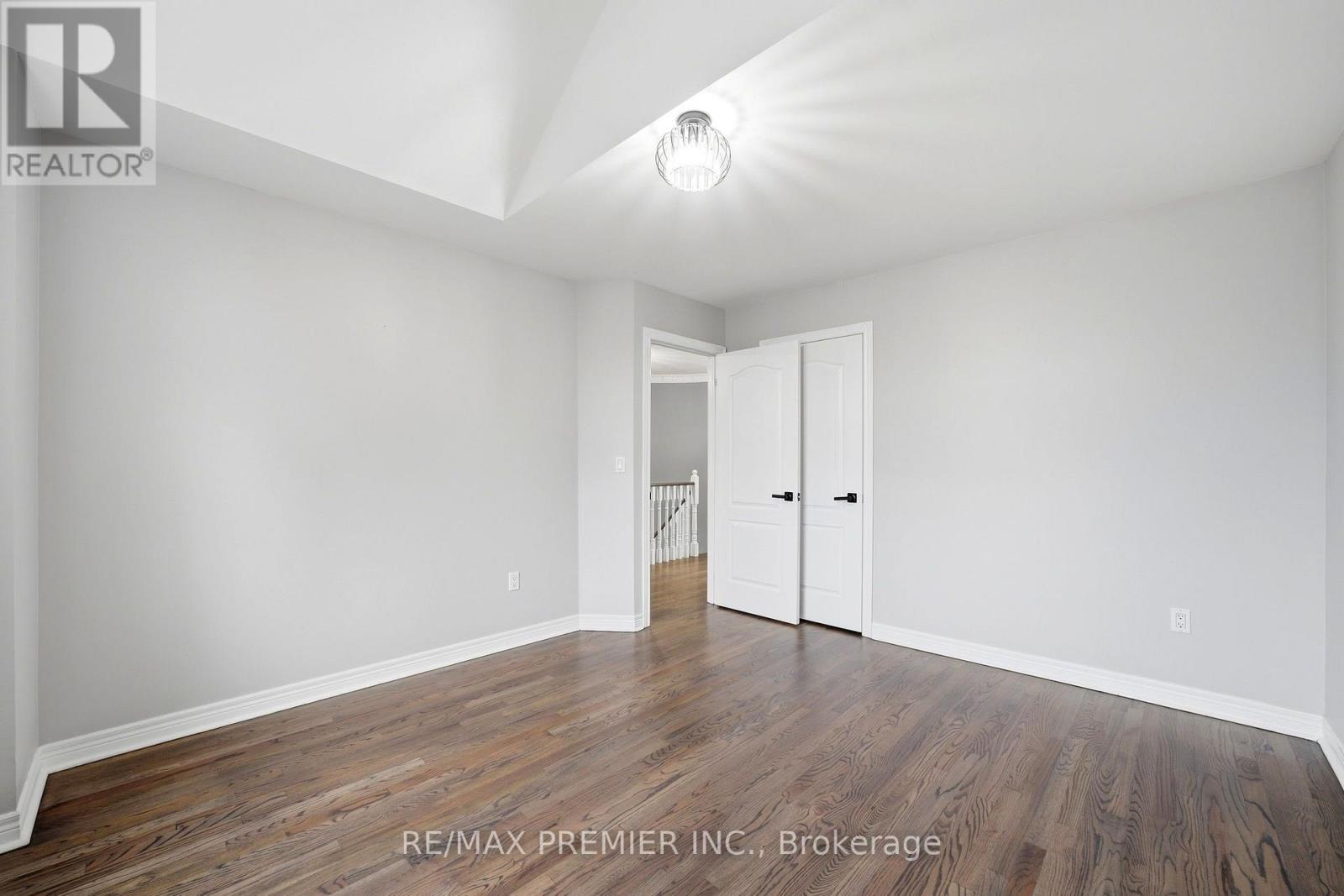 16 St Michele Place, Vaughan, Ontario  L4H 1H3 - Photo 32 - N14030500