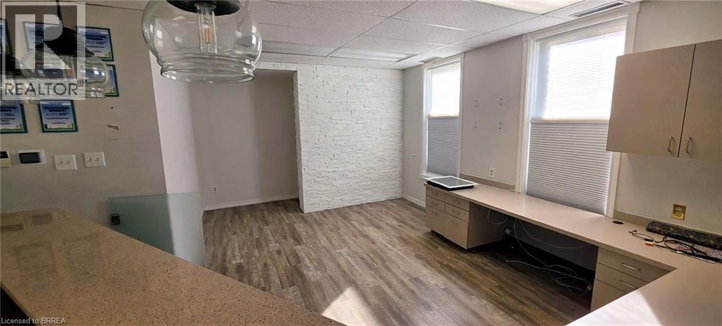 129-131 Market Street, Brantford, Ontario  N3T 2Z9 - Photo 7 - 40869687
