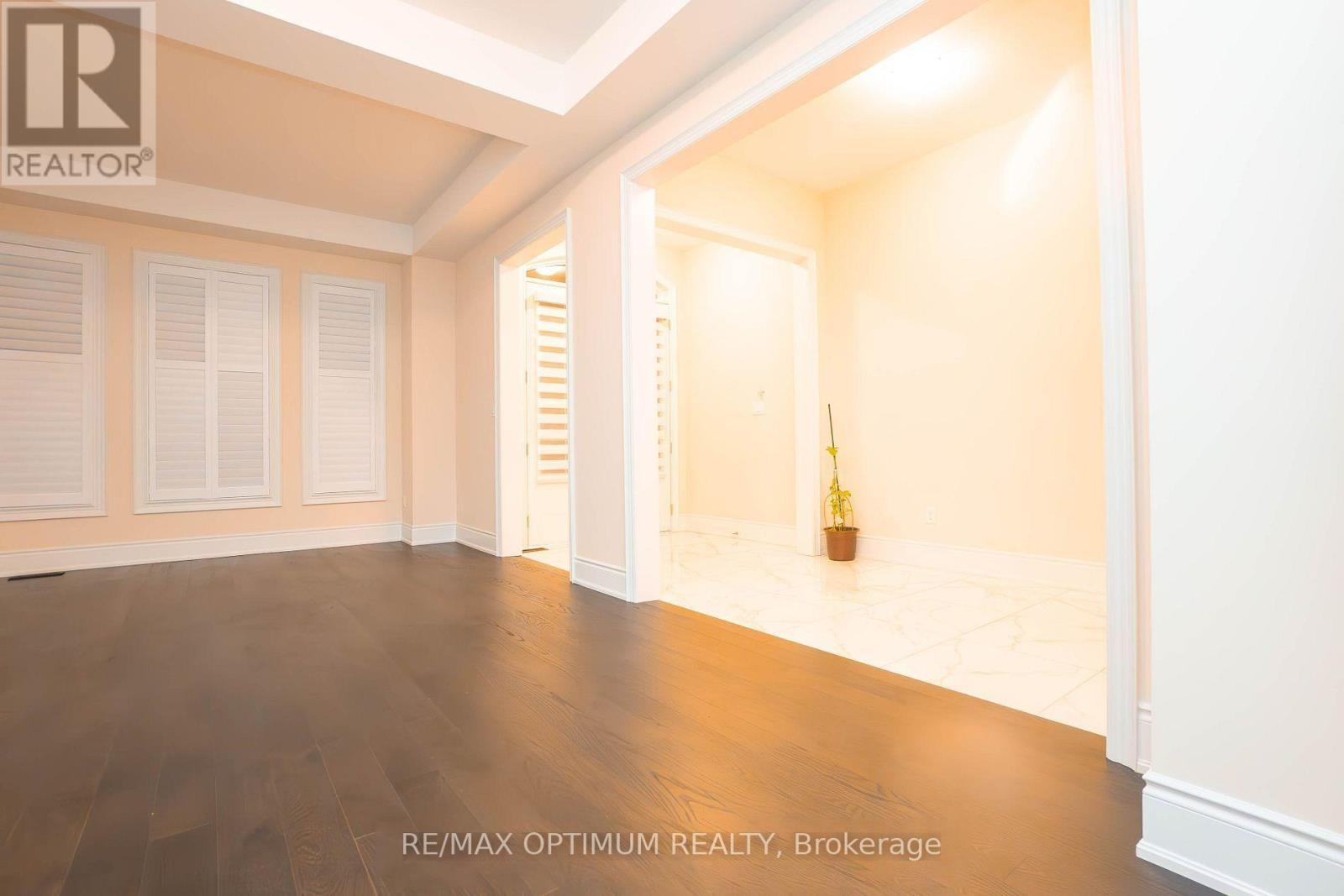24 Selwood Drive, Brampton, Ontario  L6P 4R5 - Photo 5 - W14030386