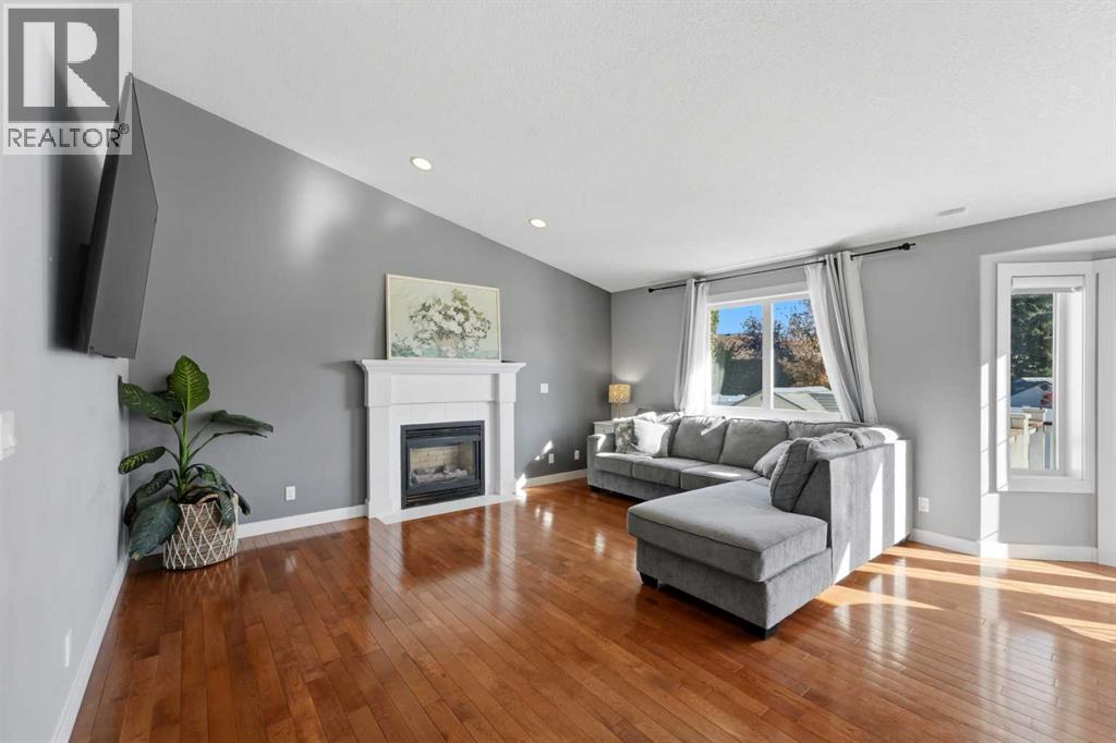 123 Robinson Crescent