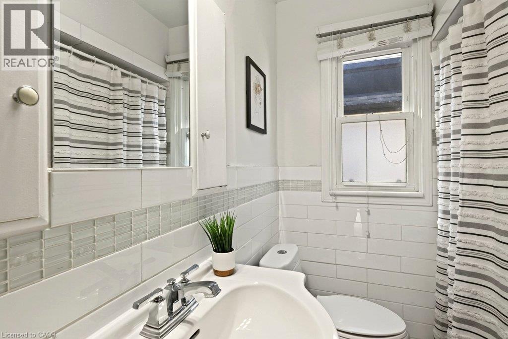 15 East 27th Street, Hamilton, Ontario L8V 3E6 - Photo 23 - 40867797