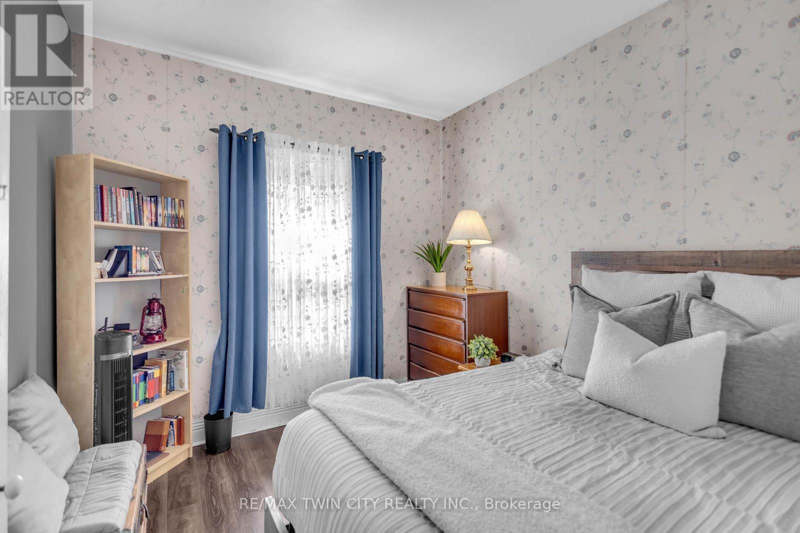 25 Usher Street, Brantford, Ontario  N3R 1B9 - Photo 12 - X14030442