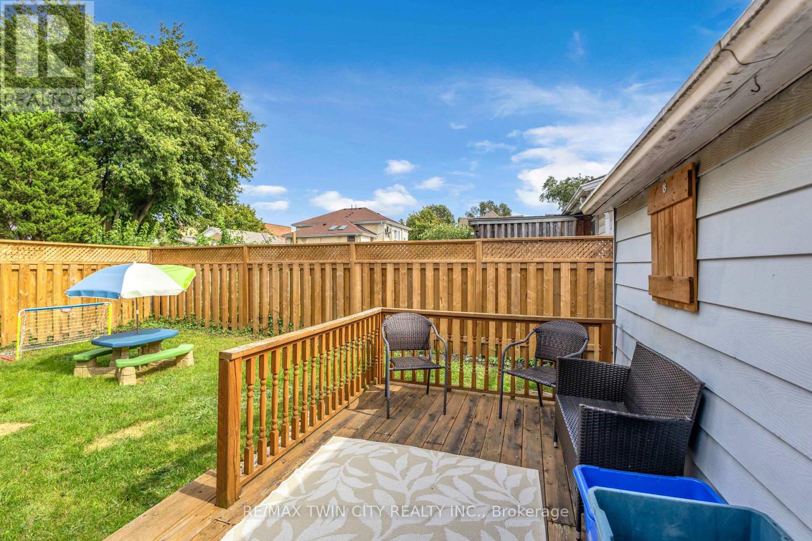 25 Usher Street, Brantford, Ontario  N3R 1B9 - Photo 15 - X14030442