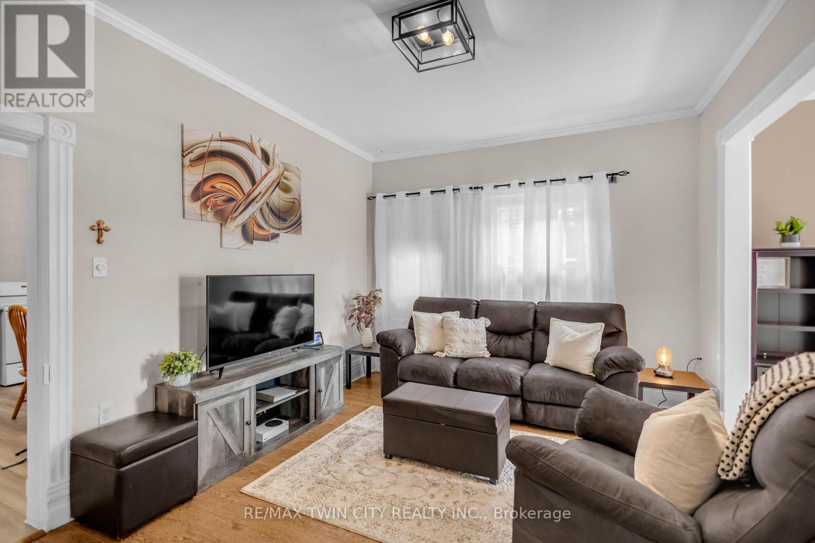 25 Usher Street, Brantford, Ontario  N3R 1B9 - Photo 6 - X14030442