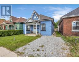25 USHER STREET, Brantford, Ontario