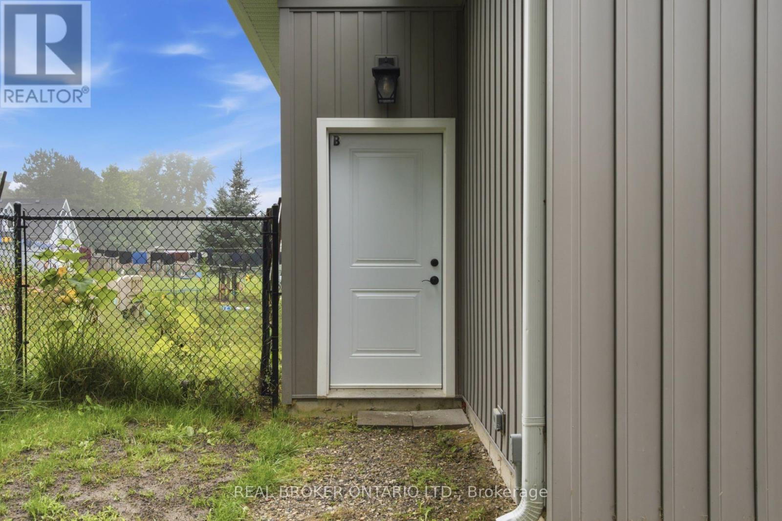 296 St Ann Avenue, Wilmot, Ontario  N0B 2L0 - Photo 4 - X14030492