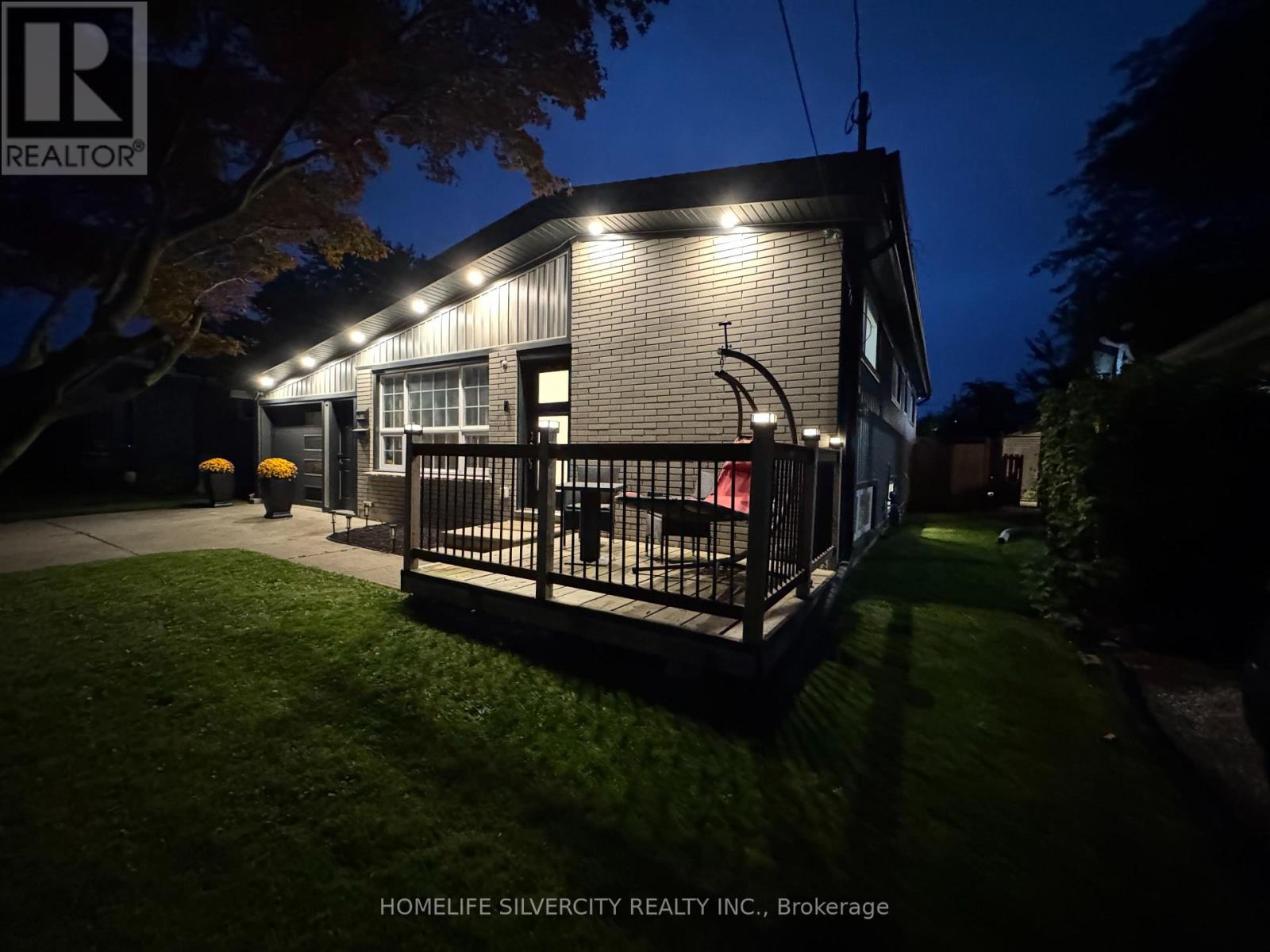 7413 Jordan Avenue, Niagara Falls, Ontario  L2G 5N3 - Photo 2 - X13878968
