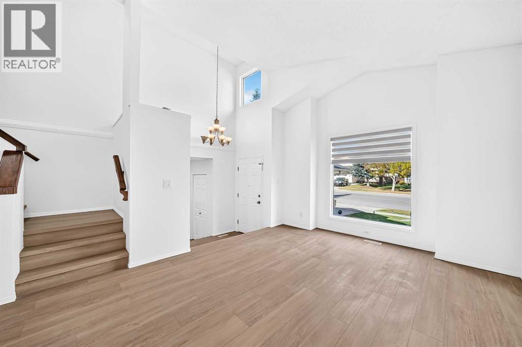 355 Millrise Drive SW, Calgary, Alberta  T2Y 2C7 - Photo 18 - A2348074